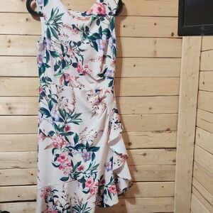 Eliza J Ivory Floral Dress Size 6 Asymmetrical